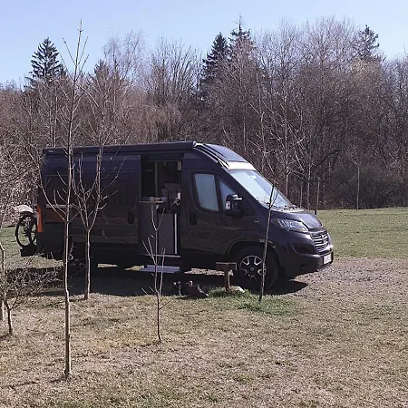 Destinature Dorf Suedeifel 호텔 Ernzen